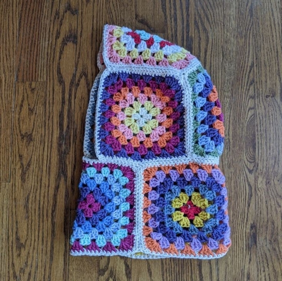 Balaclava Granny Square vintage hat handmade crochet - Picture 12 of 13